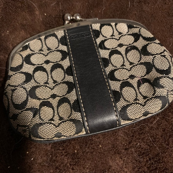 Coach Other - Used coach coin purse Coach Other - Used coach coin purse
